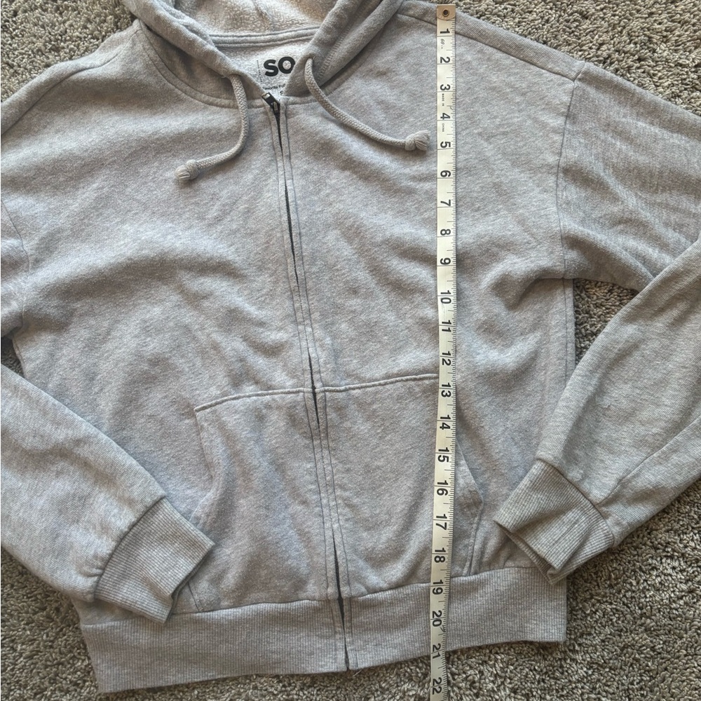 SO Women's Short Full Zip Gray Jacket Size S - Picture 6 of 8